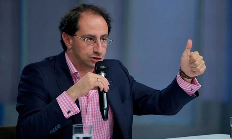 Así lo afirmó el ministro de hacienda, José Manuel Restrepo, quien anunció que ya hay más de un 80 por ciento de consenso, con los diferentes sectores políticos, económicos y sociales, para viabilizar el proyecto de Reforma Tributaria y que se presentará a consideración del Congreso 