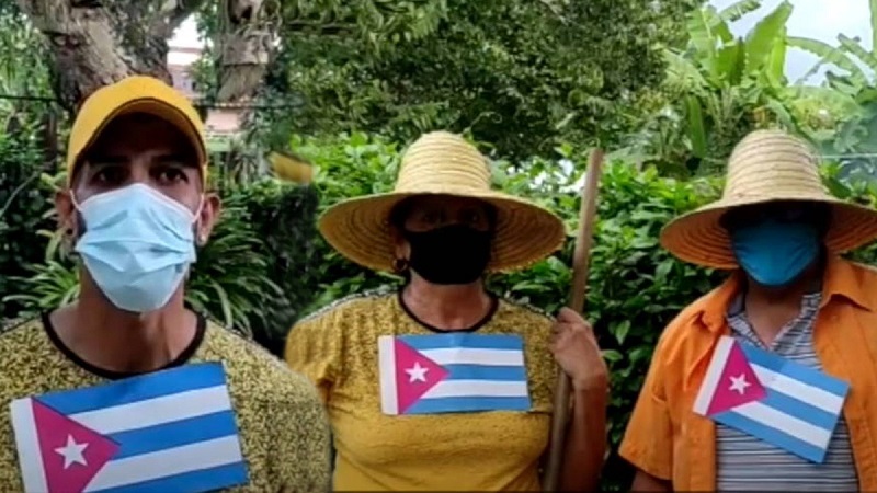 La Asamblea de la Resistencia Cubana (ARC) expresó desde el exilio en Miami su apoyo a activistas cubanos que vienen realizando un ‘banderazo’ a lo largo de la isla para pedir la libertad de los más de 900 presos políticos cuyas detenciones tuvieron lugar tras el levantamiento popular del 11 de julio pasado en Cuba.