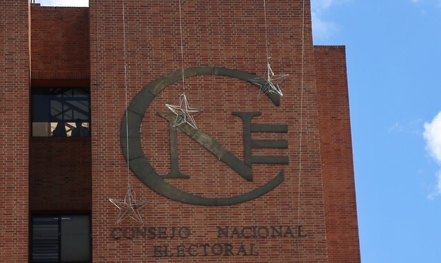 Foto: Leonardo Vargas Mendoza El representante a la Cámara y ponente de la reforma al código electoral, Juan Manuel Peñuela, destacó que uno de los principales logros del Congreso en el 2023 fue aprobar la reforma al Código Electoral y enfatizó que en esa iniciativa se hizo justicia con el Consejo Nacional Electoral, para que tenga autonomía administrativa y no dependa, como hasta ahora, de la Registraduría Nacional del Estado Civil.