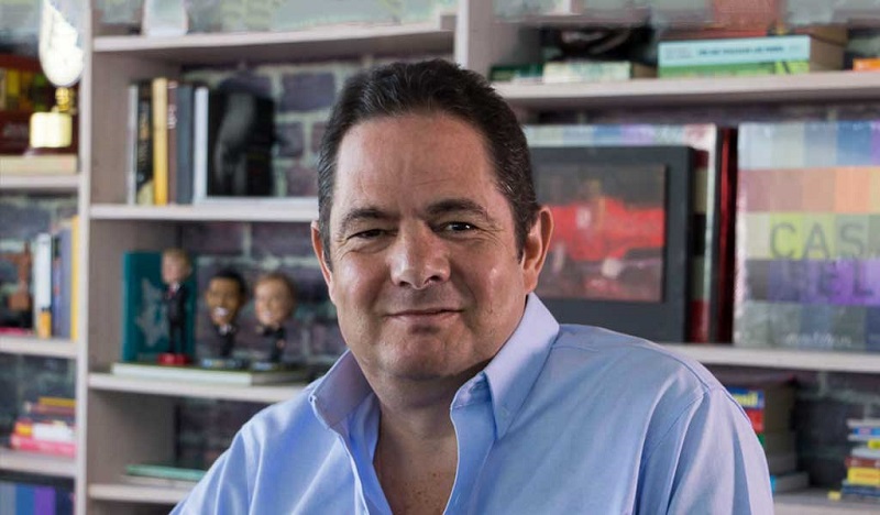 Foto: Twitter El vicepresidente de la República German Vargas Lleras menciona en su Columna matutina que están ofreciendo mermelada en el DPS y en la Superintendencia de Salud, mientras que los partidos de oposición ( Cambio Radical y Centrodemocratico) donde piden al Congreso archivar el proyecto de Ley a la Reforma a la salud.