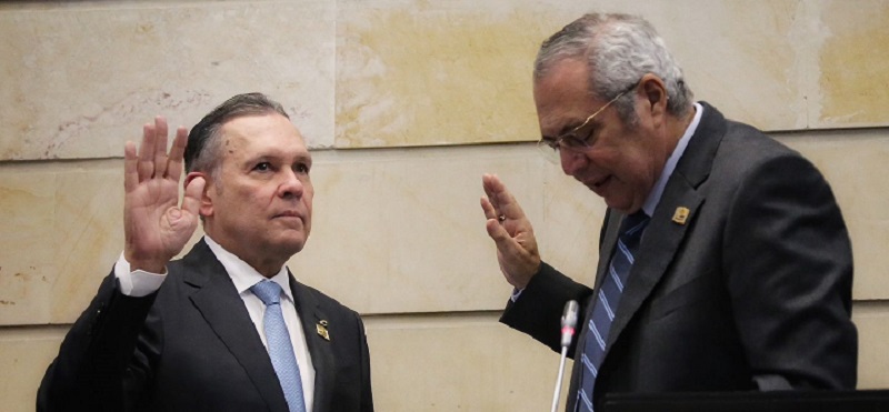 Con 98 votos a favor, el senador Efraín Cepeda, del Partido Conservador, es el nuevo presidente del Senado de la República. 