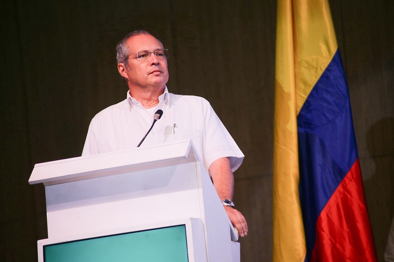 El presidente del Congreso, Iván Name Vásquez, no para su apuesta y periplo, por varias regiones del país, impulsando la necesidad de establecer las Regiones Autonómicas