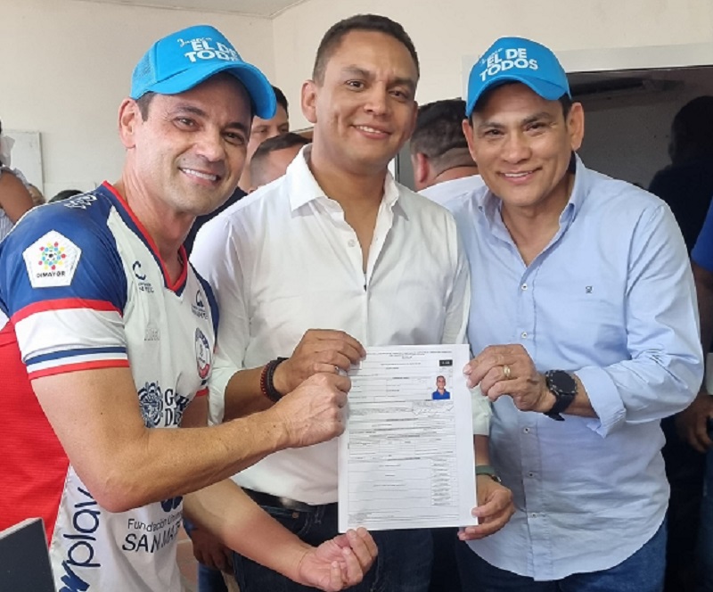 Después de Aguachica, Chiriguaná es el segundo municipio del Cesar que enfrentará unas elecciones atípicas porque el alcalde electo en las pasadas elecciones, José Carmelo Galiano, fue destituido por la Corte Suprema de Justicia, debido a un proceso de celebración de un contrato sin el lleno de los requisitos legales.