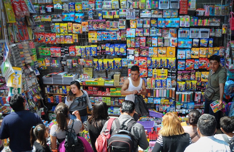 El costo promedio por niño para volver a la escuela es CO$773,296, y la ropa y los accesorios ocupan la mayor parte del presupuesto escolar  