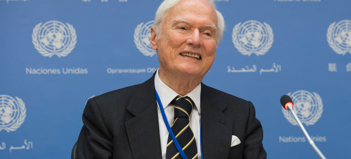 El Relator Especial sobre las repercusiones negativas de las medidas coercitivas unilaterales en el disfrute de los DD.HH.*, Idriss Jazairy, destacó que “las guerras económicas pueden matar a personas igual que las convencionales”.