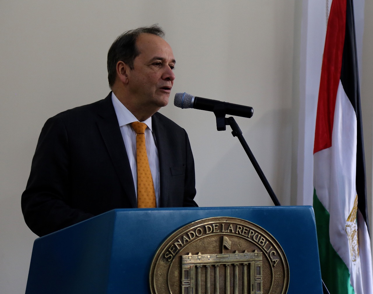 “No sancionar la Ley Estatutaria de la JEP, es volver a revictimizar a quienes sufrieron en carne propia los efectos del conflicto armado”, aseguró el Presidente de la Comisión II del Senado de Colombia, Jaime Enrique Durán Barrera.