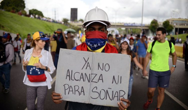 #CIDH. La Corte Interamericana de DD.HH. dictó medidas cautelares de protección para el periodista hispano venezolano Luis Carlos Díaz y su familia. 