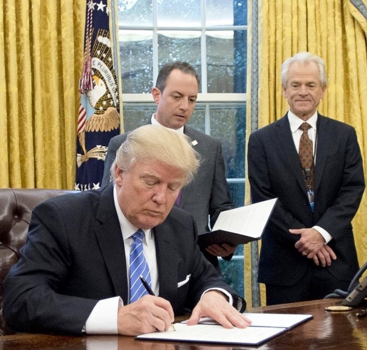 Entre los últimos actos administrativos del Presidente Donald Trump, realizado en la tarde del 19 de enero y pocas horas antes de abandonar la Casa Blanca,  estuvo el de señalar al Gobierno Rebelde del Norte de Yemen, Africa, como organización terrorista, sin escuchar las alertas de la ONU y su reacción posterior.