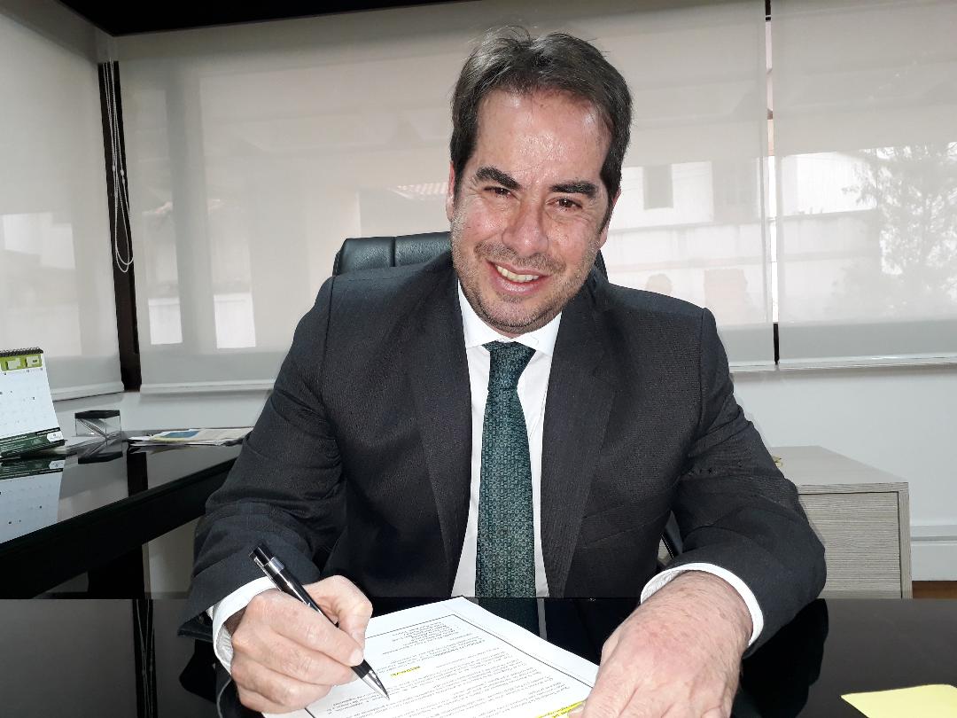 Andrés Cristo Bustos