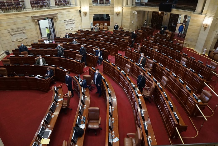 Durante la primera sesión semipresencial desde la entrada en vigencia de la emergencia, y con 163 votos, la Cámara de Representantes aprobó en sexto debate el proyecto de Acto Legislativo que permite la integración regional, territorial, y administrativa de Bogotá con los municipios de Cundinamarca.