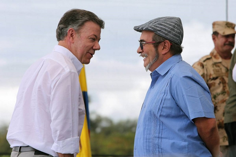 “Atentado contra mí, no hubiera sido antiético”, destacó Santos.