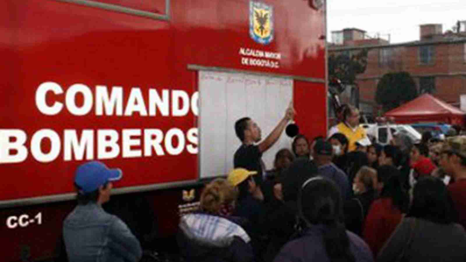 Carro comando de bomberos facilita decisiones del Comitu00e9 Distrital de Emergencias