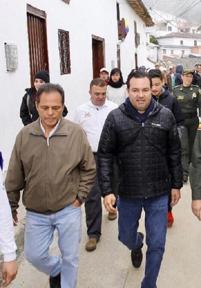 A finales del año 2015, en presencia del ya electo Gobernador de Santander para ese período, Didier Alberto Tavera Amado, y en las instalaciones del Hospital Regional de San Gil se hacía un anuncio que llenaba de esperanza a todos los Sangileños.
