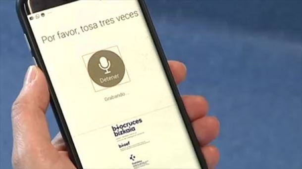 La empresa guipuzcoana Ibermática ha iniciado el "primer despliegue de una app móvil de rastreo en el Estado español para reducir la curva de contagios por COVID-19", que, según sus promotores, es "pionera en el país, tanto en su desarrollo como en su puesta en marcha y activación".