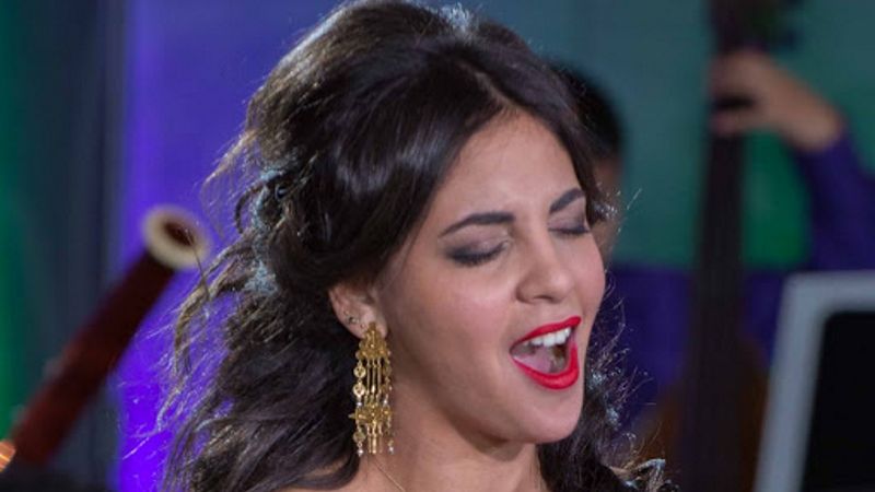 Soprano egipcia Fatma Said cantando Pueblito Viejo  del Compositor Socorrano José A. Morales